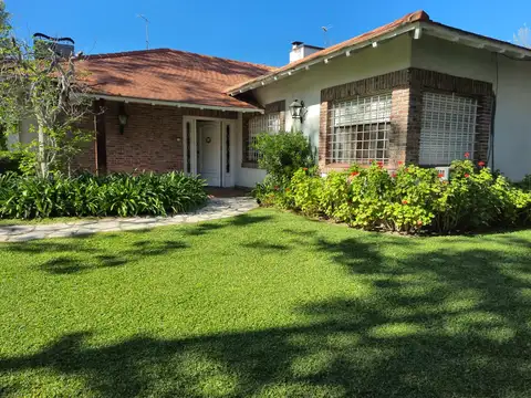 ROCA 424, entre Intendente Gon<alez (Ex Canale) y Amenedo