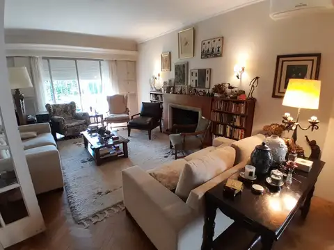 Casa en Venta al Este