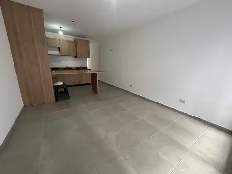 Departamento en Alquiler en El Palomar, $ 1.000.000