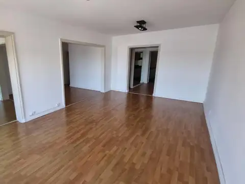 Departamento en Alquiler de 4 ambientes