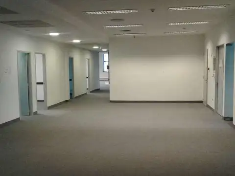 Oficina en Alquiler 20 años