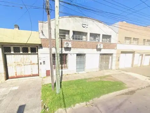 DEPOSITO GALPON CON OFICINA - 220m2