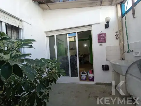 Depto Tipo Casa en Alquiler en La Plata, $ 400.000