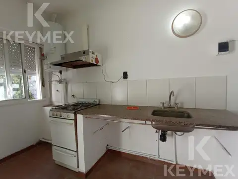Depto Tipo Casa en Alquiler de 2 ambientes