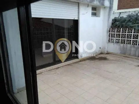 Oficina 3 ambientes con 1 baño