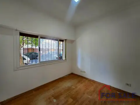 Depto Tipo Casa en Alquiler en Monte Castro, $ 750.000