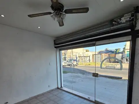 Local en Venta Via Pública