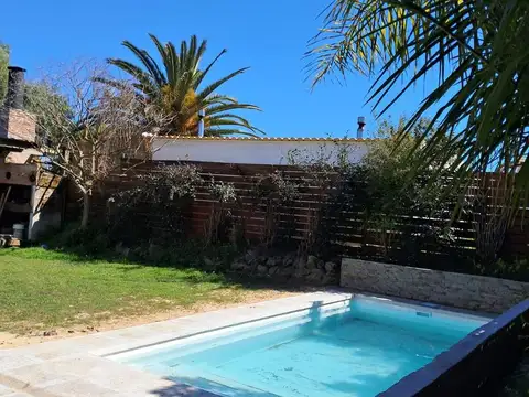 Casa en Alquiler Temporal con 1 cochera
