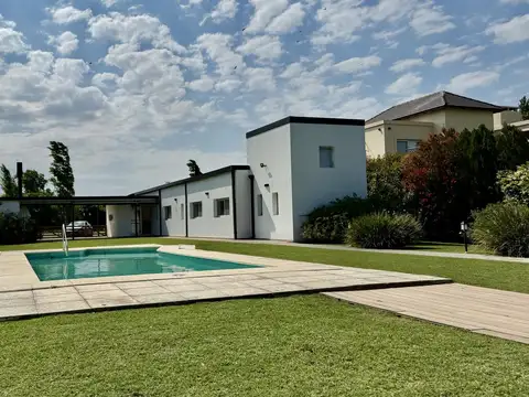 Casa en Venta de 3 dormitorios