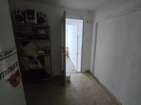 Depto Tipo Casa 4 ambientes con 2 baños