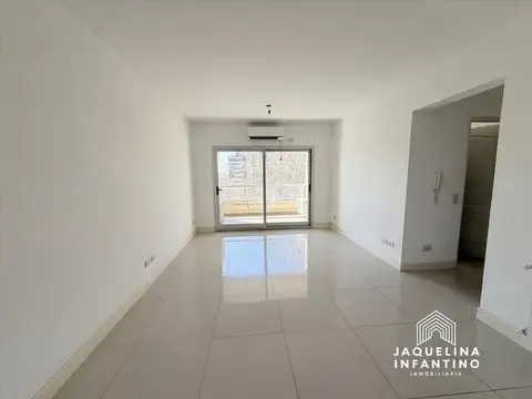 Departamento en Alquiler en Ramos Mejía, $ 830.000