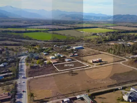 Terreno en Campo Quijano barrios Las Lomitas