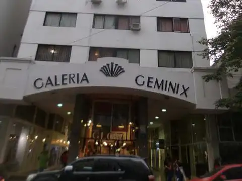 Oficina en Venta en 48 e/ 7 y 8 Galeria Geminis La Plata - Alberto Dacal Propiedades