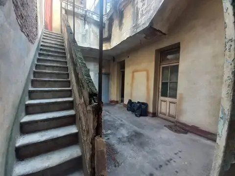 LOCAL + DEPÓSITO EN LOTE PROPIO IDEAL E-COMMERCE