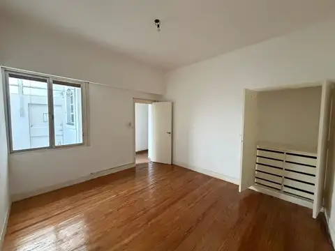 Depto Tipo Casa en Alquiler 50 años