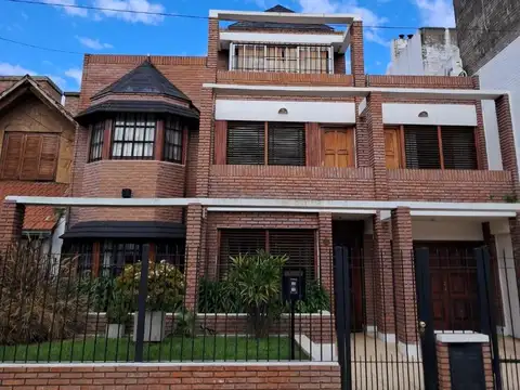 Hermosa Casa de 4 dormitorios Apta Credito Hipotecario