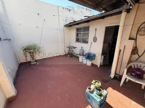 Depto Tipo Casa en Venta en Pompeya, USD 65.000