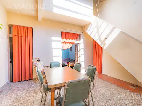 Depto Tipo Casa en Venta en Ramos Mejia Sur, USD 75.000