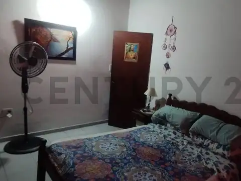 Casa en Venta con 10 cocheras