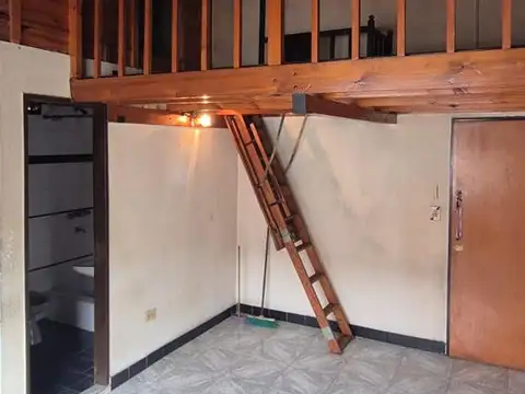 Depto Tipo Casa en Venta de 1 dormitorio