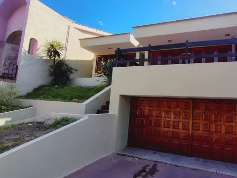 VENTA CASA 3 DORMITORIOS CERRO DE LAS ROSAS URCA