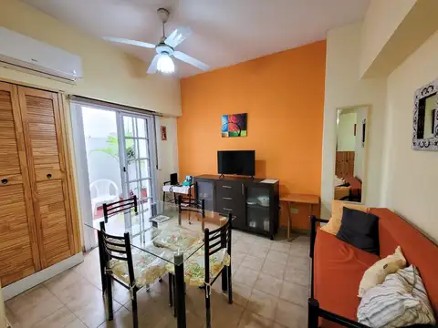 Alquilo Temporario En Caballito. Departamento de 3 Ambientes Y 2 Patios en Planta Baja