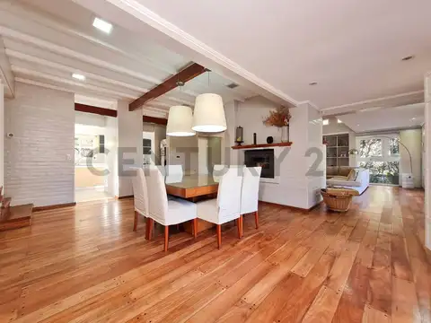 Casa en Venta en Manuel B Gonnet, USD 550.000