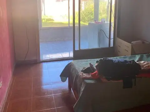 Depto Tipo Casa en Venta de 4 dormitorios