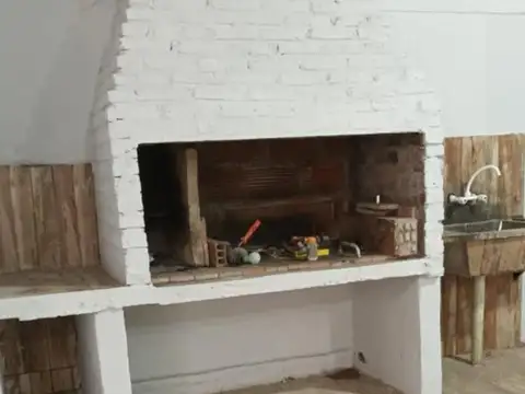 Galpon en Alquiler en Presidente Derqui, $ 2.500.000