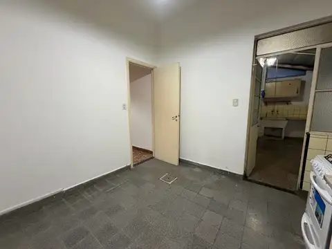 Depto Tipo Casa en Alquiler en Villa Ortuzar, $ 1.400.000