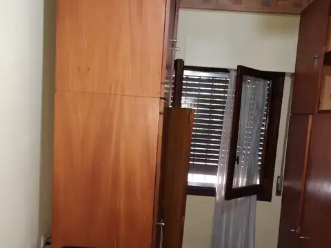 Casa 7 ambientes con 3 baños