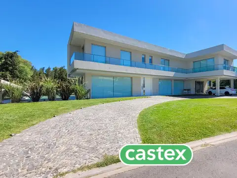 Casa  en venta en Terralagos, Canning
