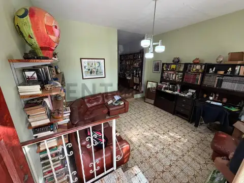calle 13 5000, Piso 0