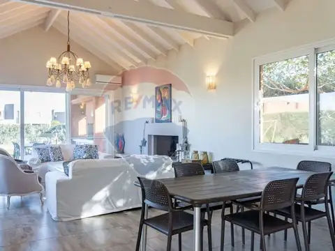 Casa en Venta de 4 dormitorios