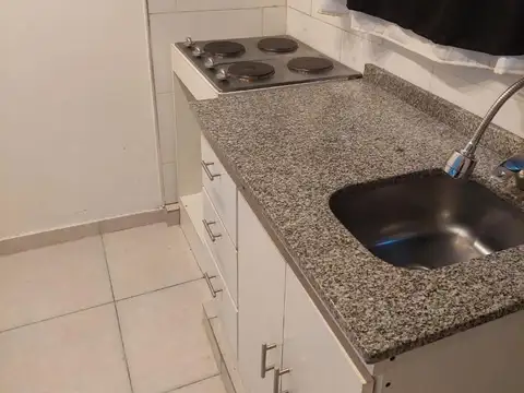 Depto Tipo Casa en Alquiler de 1 dormitorio