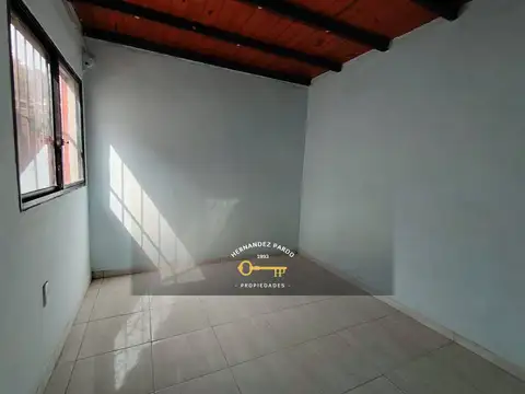 Casa en Alquiler de 1 dormitorio