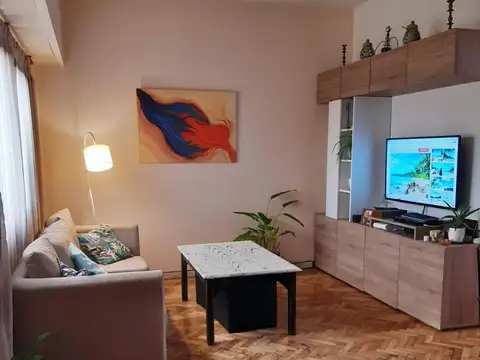 Del Barco Centenera 600, Piso av.