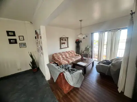 Depto Tipo Casa en Venta de 2 dormitorios