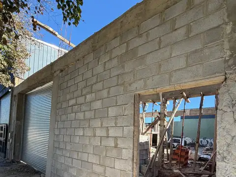 Galpon en Venta en José León Suárez, USD 390.000