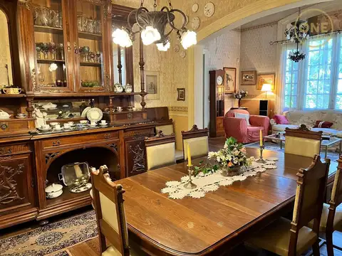 Casa de estilo en Villa Elisa