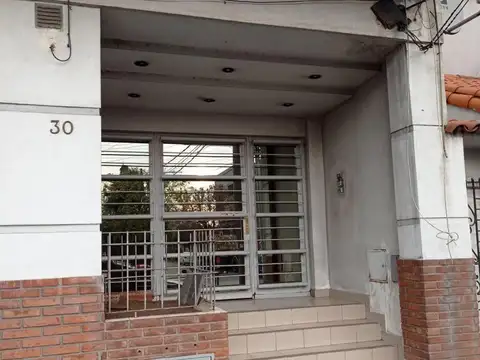 General Vedia e/ Coronel Brandsen y Coronel Luis María Campos