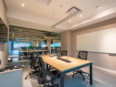 Edificio de Oficinas  - 2.000 m2 - Amoblado.-