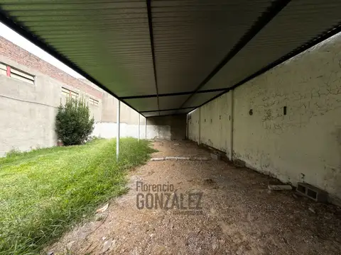 Galpon en Alquiler 29,90  mts Fondo