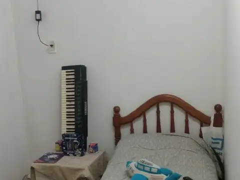 Depto Tipo Casa en Venta en Castelar Sur, USD 75.000