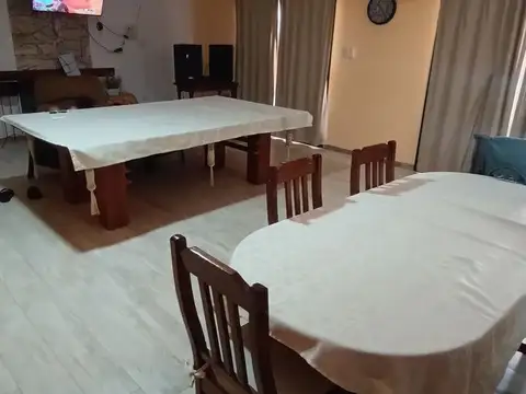 CASA CON PISCINA EN ARROYO LEYES