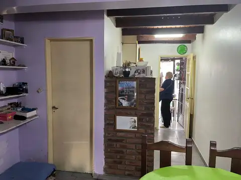 Departamento en Alquiler en Ituzaingo Norte, $ 450.000