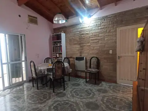 Depto Tipo Casa en Venta de 3 ambientes