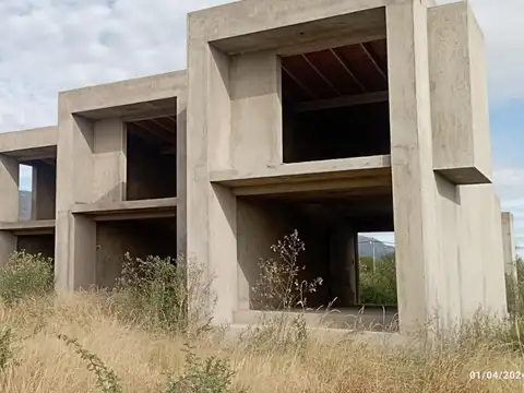 Terreno en Venta 20  mts Fondo