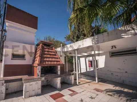 Las Coniferas y Ruta 70 , Piso 0