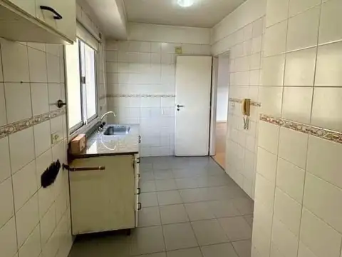 Avenida Belgrano 4700, Piso 4